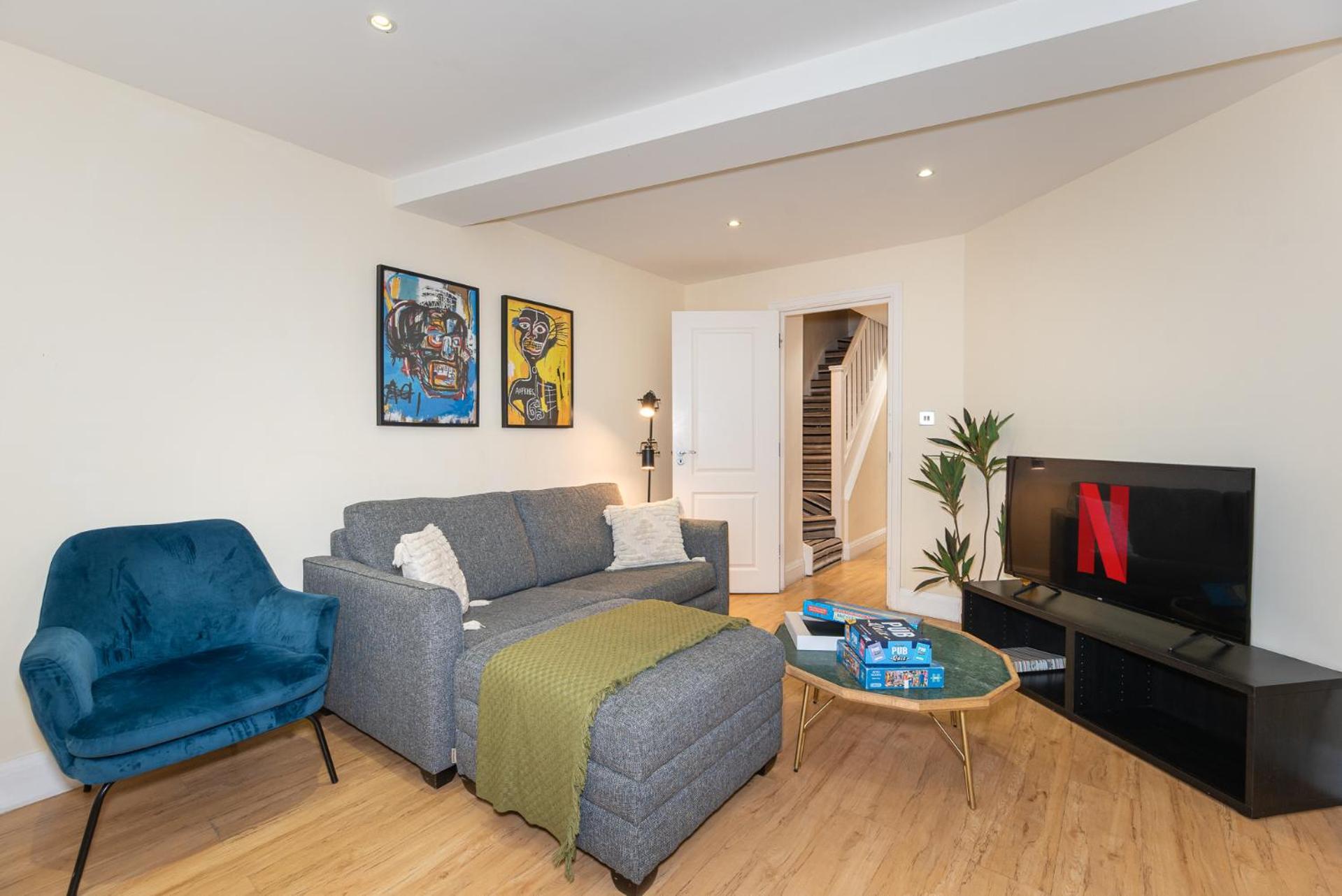 3 Bedroom Apartment With Private Terrace In Pimlico, Westminster, Victoria ลอนดอน ภายนอก รูปภาพ