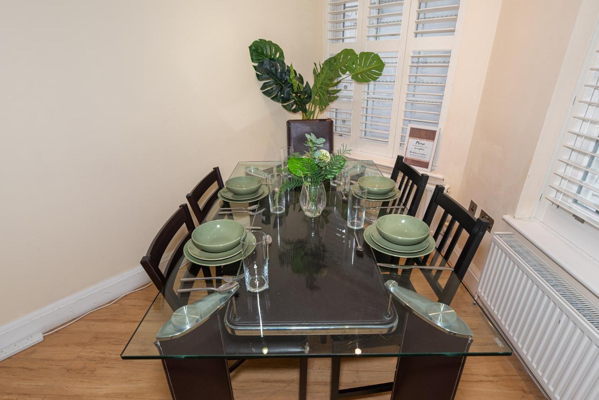 3 Bedroom Apartment With Private Terrace In Pimlico, Westminster, Victoria ลอนดอน ภายนอก รูปภาพ
